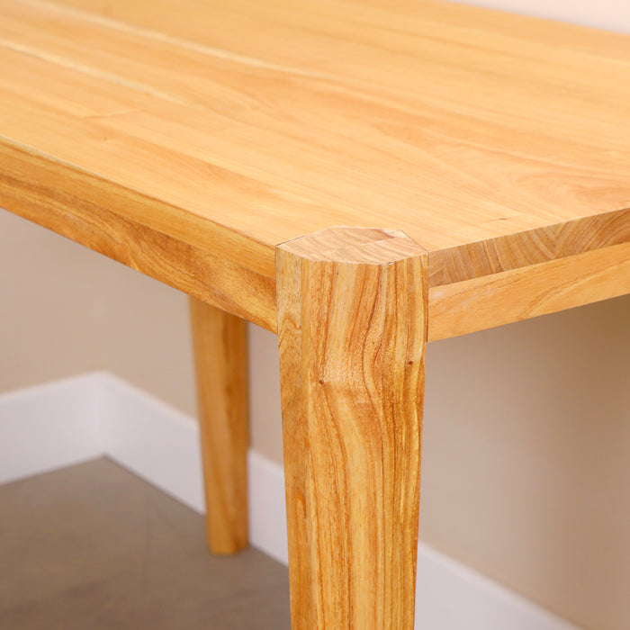 Murphy High table