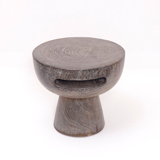 The Tova Side Table offers contemporary style with a practical design. A perfect addition beside your sofa, bed, or reading chair.
Diameter - 50cm
Height - 45 cm