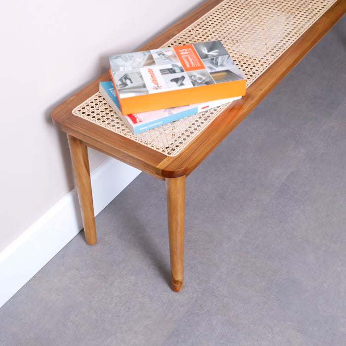 Amina Bench