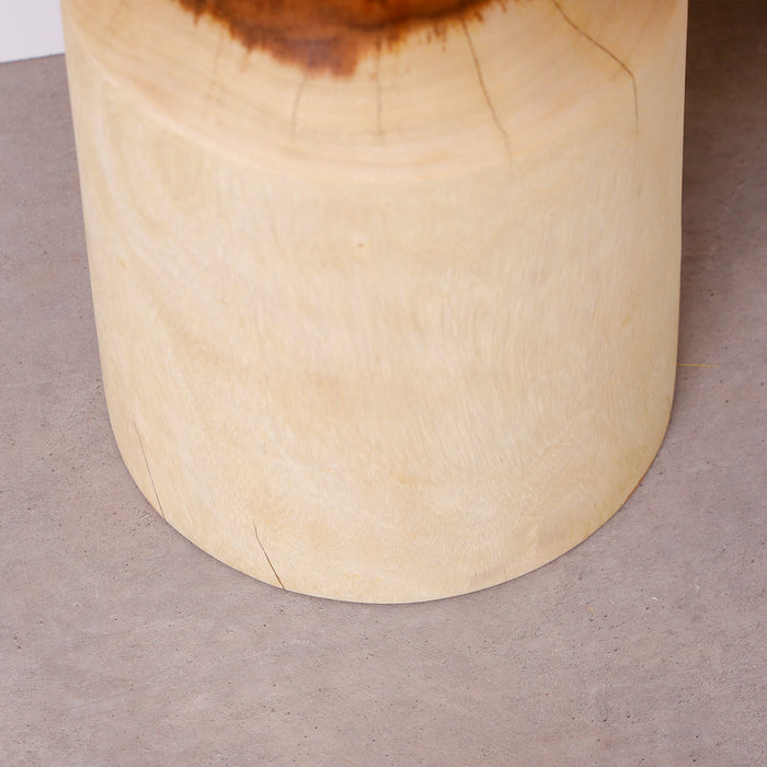 Xenia Side table