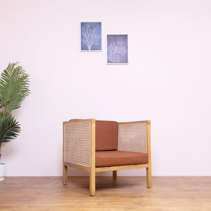Luang Lounge Chair