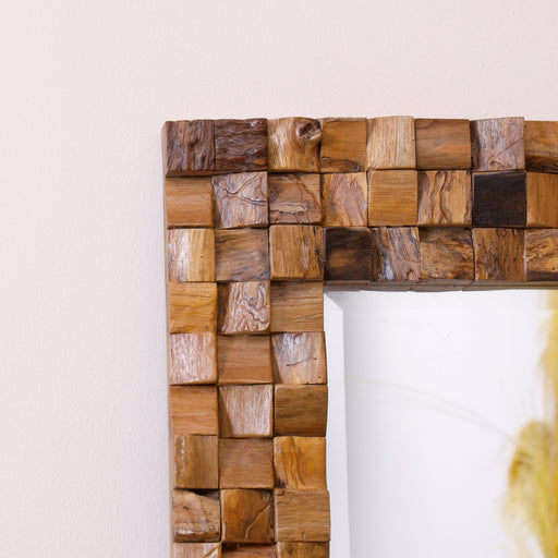 Elevate your living space with the timeless appeal of our Relic mirrors, where rustic charm meets refined sophistication. Transform your home and elevate your decor with the understated beauty of our wooden frame mirrors. Discover the perfect reflection of your style today!
Overall dimensions:length 60cm×height 80cm