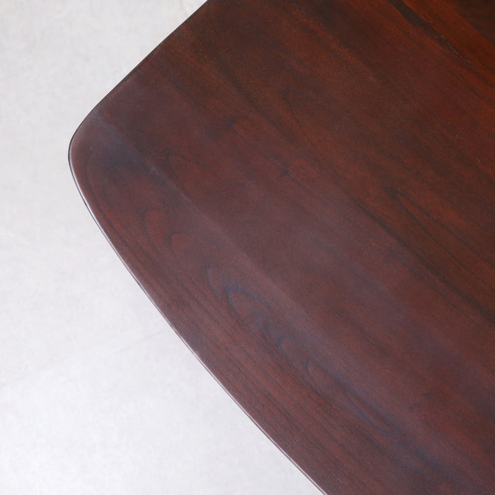 Surat Lounge Chair