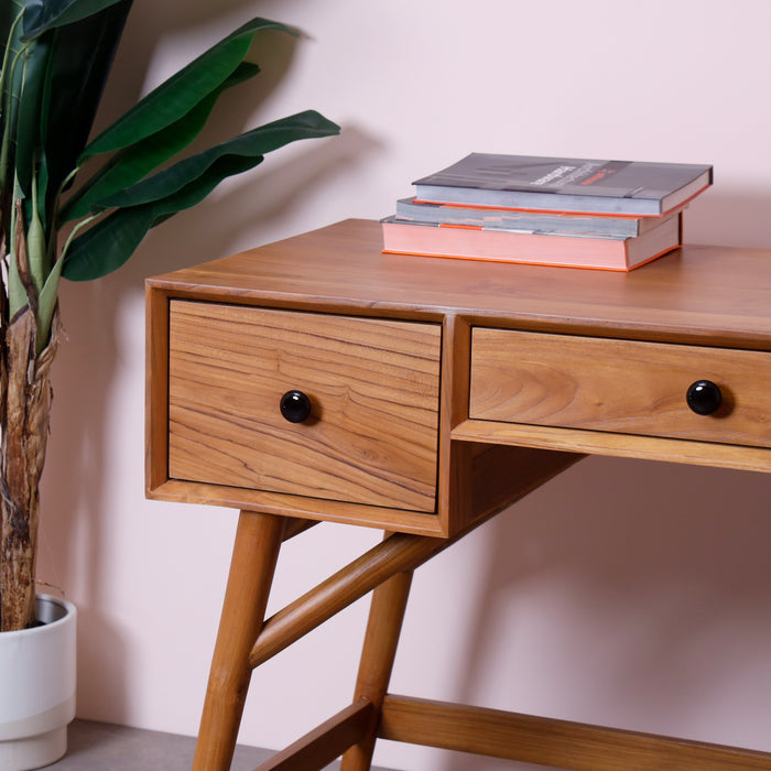Larson Study Desk