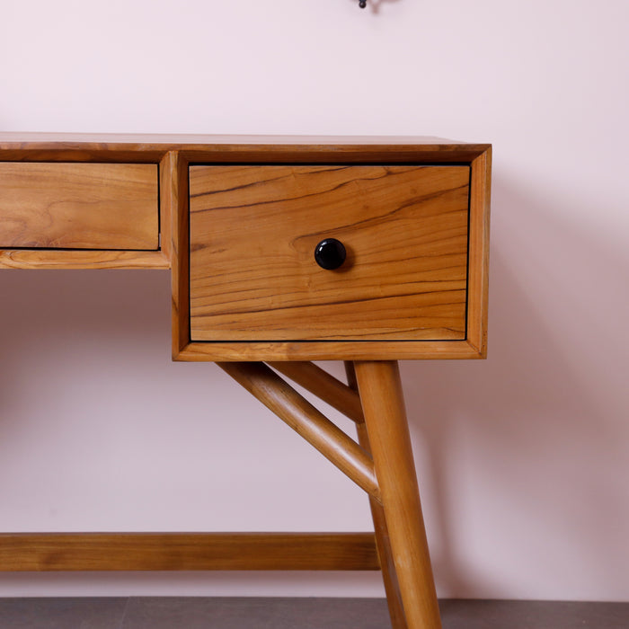 Larson Study Desk