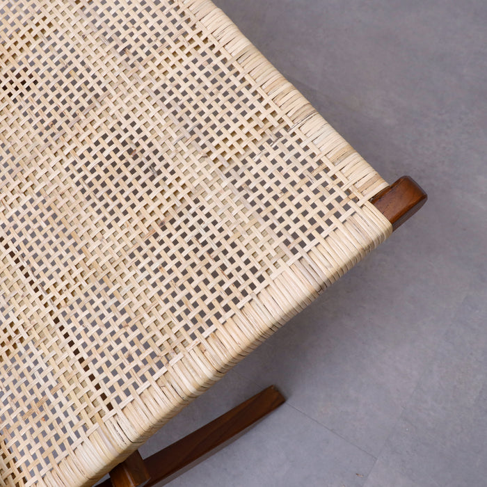 Tanga Folding Lounge Chair