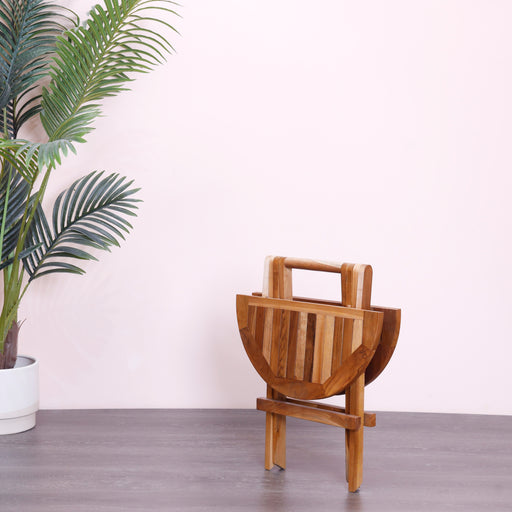 This foldable picnic table with solid wooden legs is stylish and perfect for short trips, easy to carry. Perfect for those who love solid wooden furniture, but want something different.
overall dimensions:
seating diameter 50×H50