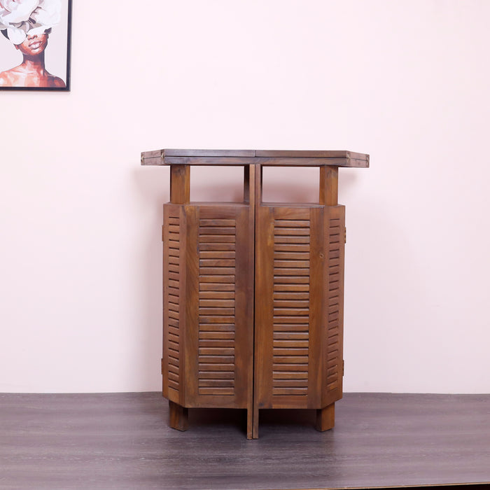 Hida Foldable Bar