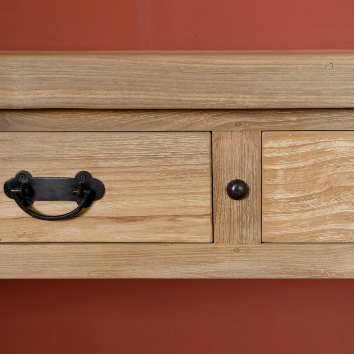 Chunky Dorothy Console