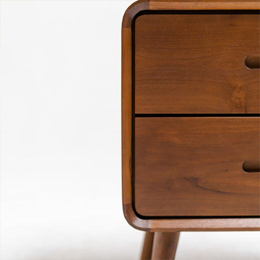 A modern side table created with amazing engineering and made to fit in any home.Dimensions : W50cm x D40cm x H60cm
