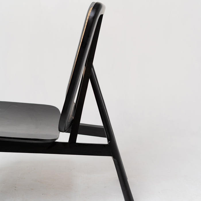 Surat Lounge Chair