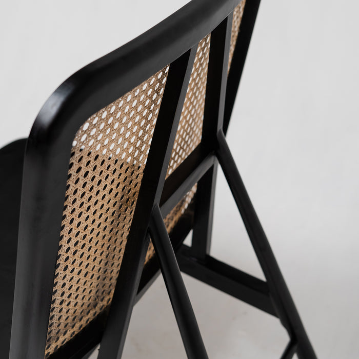 Surat Lounge Chair