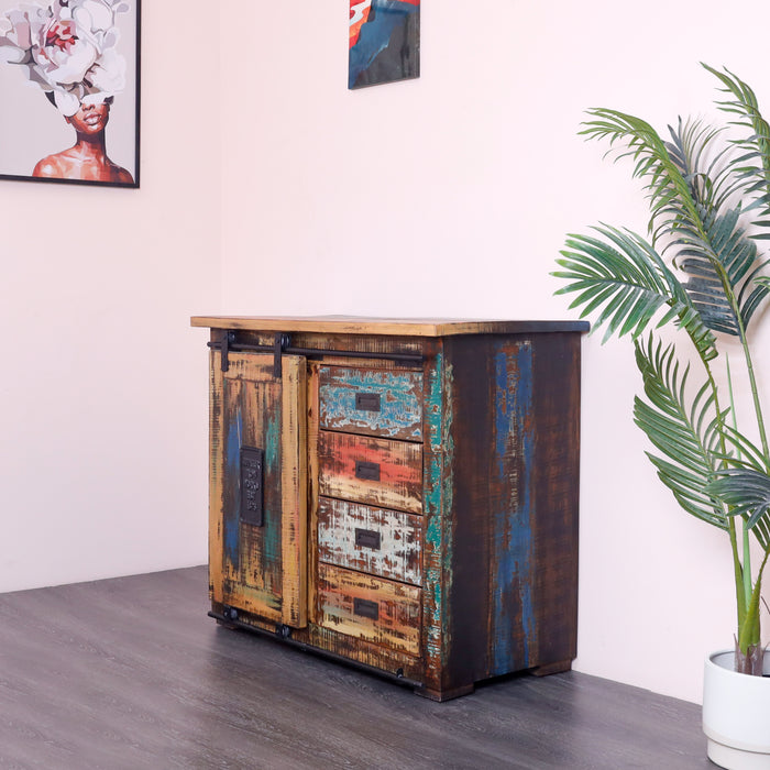 Romania Sideboard