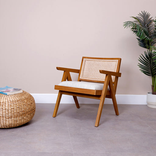 Made with Responsibly sourced Indonesian timber. A perfect fusion of comfort, style, and craftsmanship designed to elevate your relaxation experience. This thoughtfully crafted lounge chair is more than just a seat; it's an invitation to unwind and indulge in a moment of tranquility.
overall dimensions:

seating L50cm×W45cm×H42cm×backrest H80cm, arm-to-arm 80cm