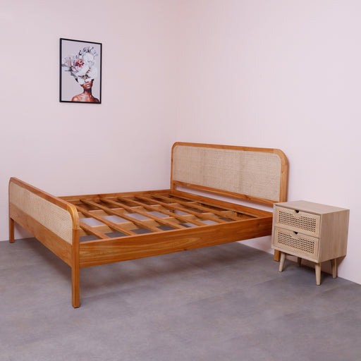 Avalynne Bed