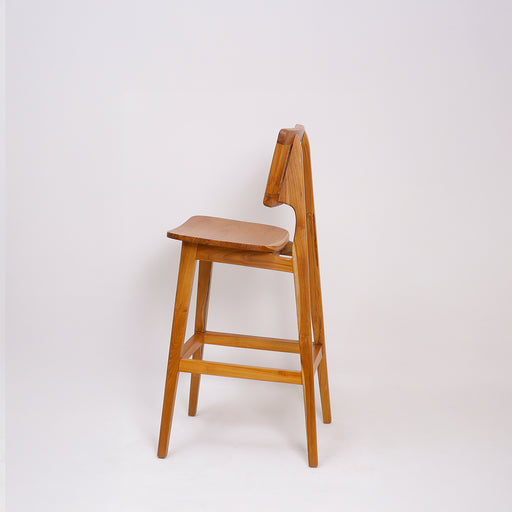 Combining the warmth of natural solid teak wood with the timeless charm of rattan, this chair is a stunning addition to any space. Crafted with precision and care, it boasts a sturdy wooden frame and intricately woven rattan backrest for both style and comfort. Whether you're sipping your morning coffee or enjoying a casual evening cocktail, our Camry bar chair provides the perfect perch. 
Seating length :43cm, depth 37cmSeating height: 76cmOverall height 110cm