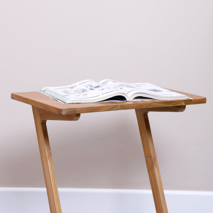 Carafe side table