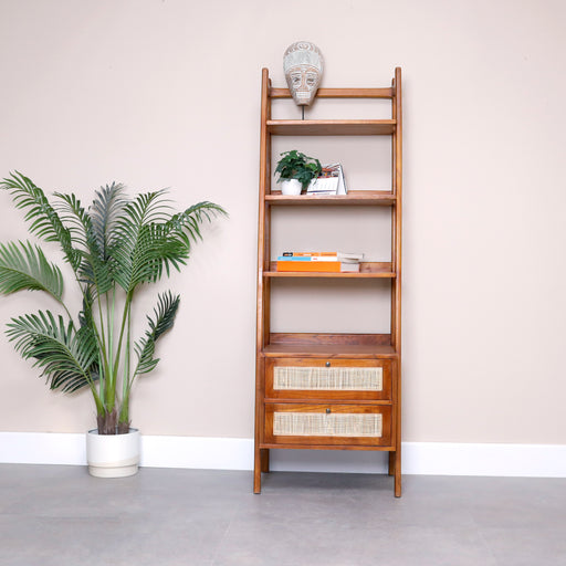Upgrade your home with our Tudor ladder shelf and add a touch of natural beauty and functionality to any room. Built to last, this rattan shelf is durable and stable, providing a reliable platform for your belongings.
Overall dimensions:length: 55cm×depth: 50cmHeight: 185cm