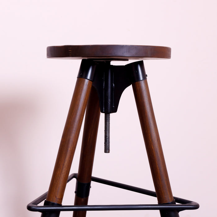 Fukoyama Bar Stool