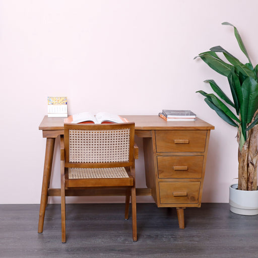 Enhance your workspace with our teak wood study desk.
Dimensions - 120x60cm