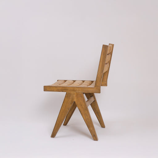 No matter the occasion, these stylish banana chairs with solid wood, take a page from your dining room- a classic piece that is as timeless as they come.(Only 2 chairs are left in stock).
overall dimensions:

seatingL45×W43×H45×backrest H83