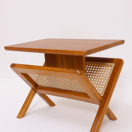 Sleek and versatile, the Kiro Center Table brings a contemporary touch to any interior. Its durable construction ensures long-lasting use.