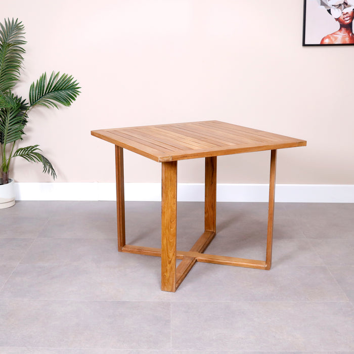 Windsor Dining Table