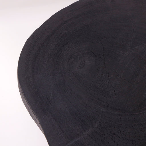 Showcase natural beauty in your living space with the Venso Live Edge Coffee Table. Crafted from solid wood with a stunning live edge finish, it highlights the wood’s unique grain and organic charm. Perfect for holding décor, books, or drinks, this handcrafted table blends modern design with timeless warmth.