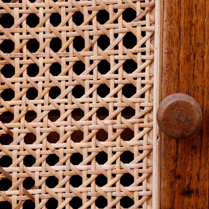 Chiang Round Cabinet