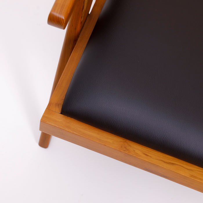 Clyra Lounge Chair