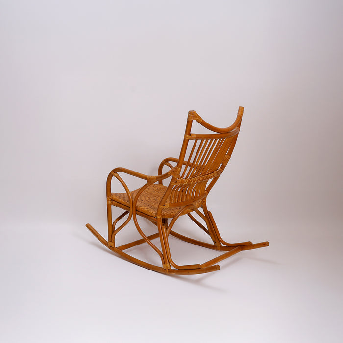 Horizon Lounge Chair