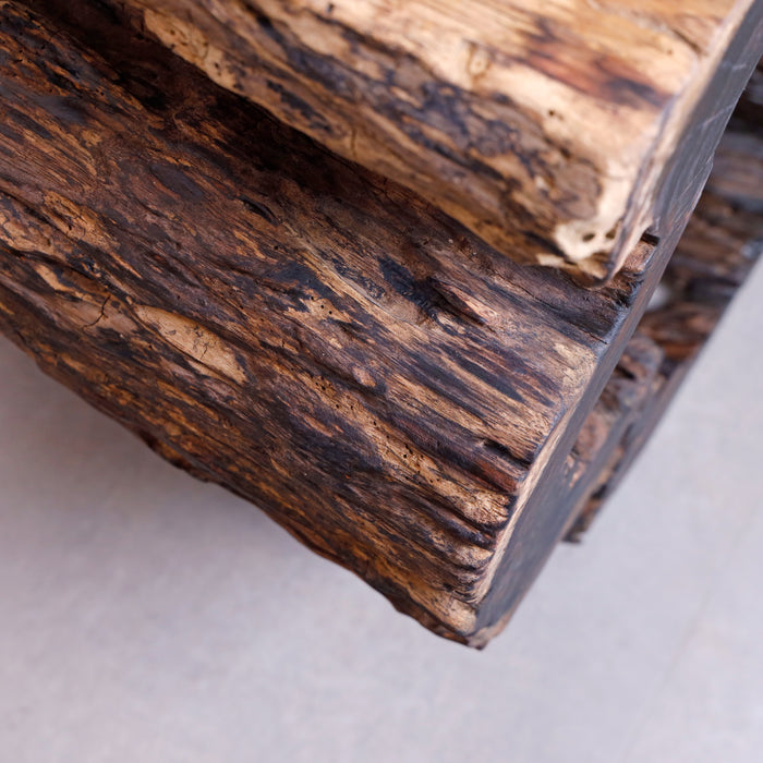 Alpha Root side table