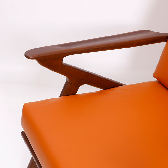 Amber Lounge Chair.