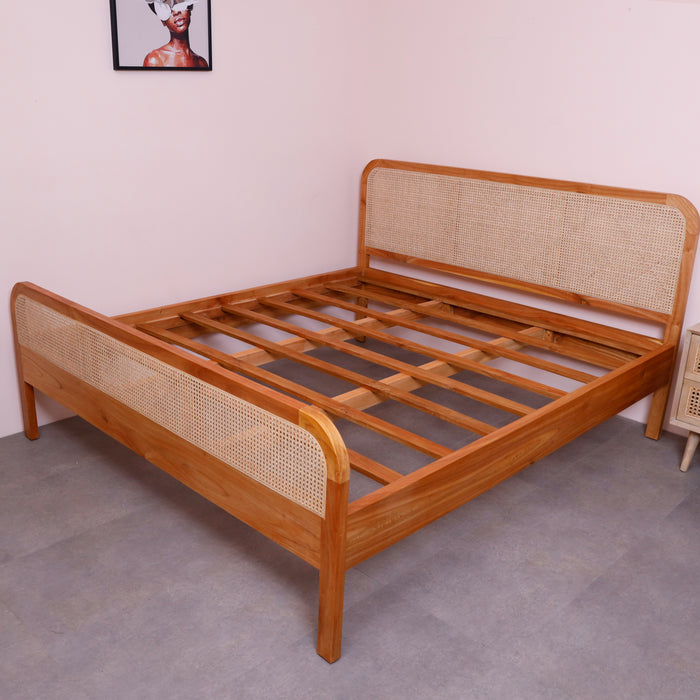 Avalynne Bed