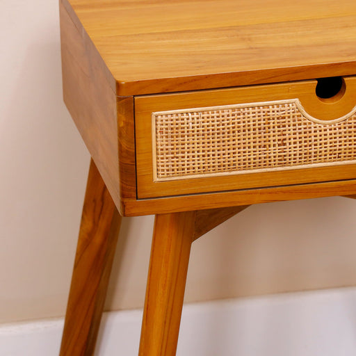 Infuse your space with the warmth and elegance of our Alayna bedside table. A beautifully designed piece that seamlessly blends natural textures with contemporary style. Whether placed in a cozy reading nook, beside your sofa, or as a chic nightstand, this table adds a touch of organic charm to any setting.
Total dimensions:
Length:44cm
Width:50cm
Height:67.5cm
 