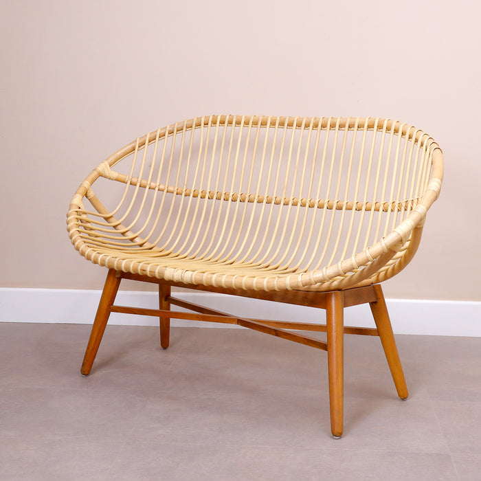 Avalon Bench-01