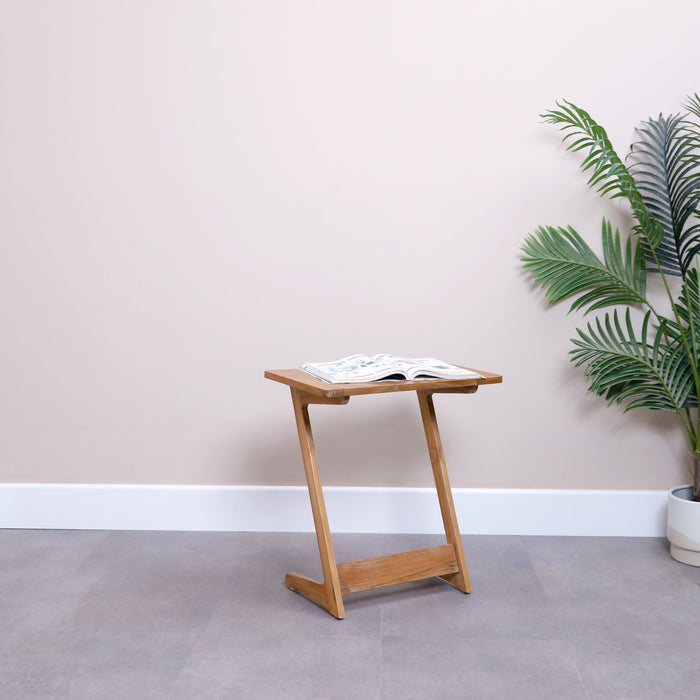 Carafe side table