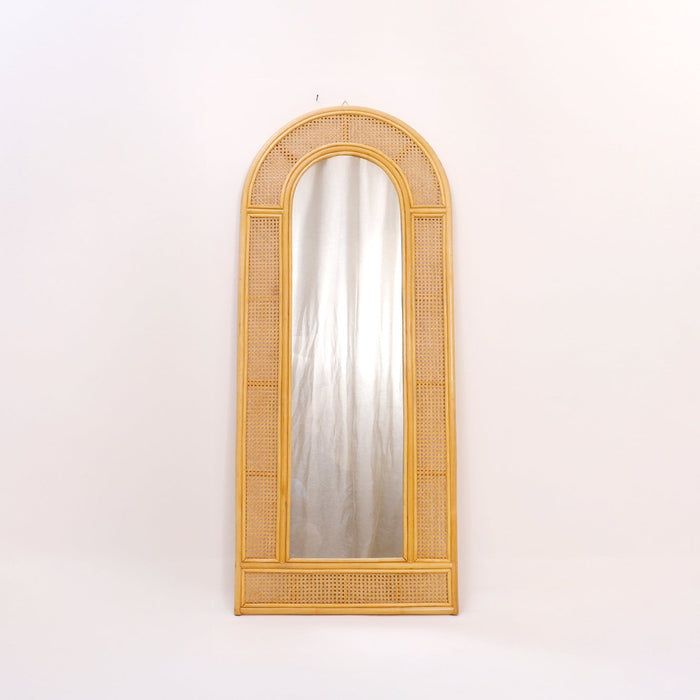 Calen Mirror