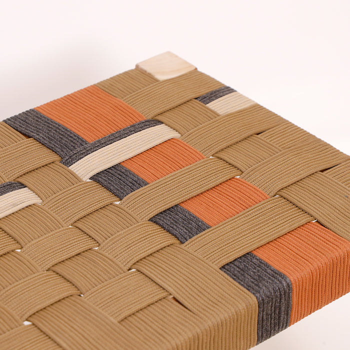 Elin Bench-02