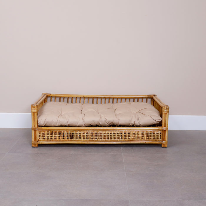 Gustavia Pet Bed-01