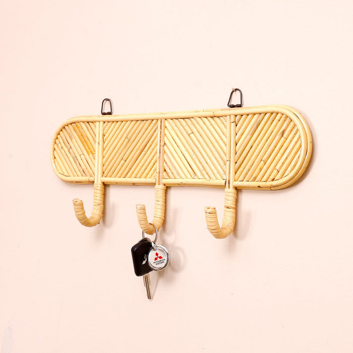 Looper Rattan Key hanger