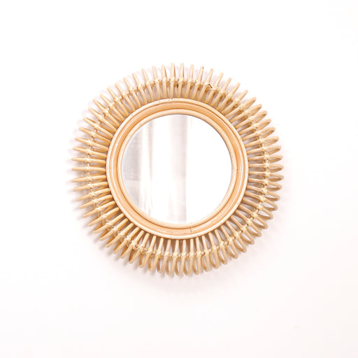 Luaz Mirror