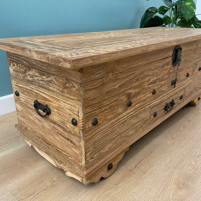 Traditional chest